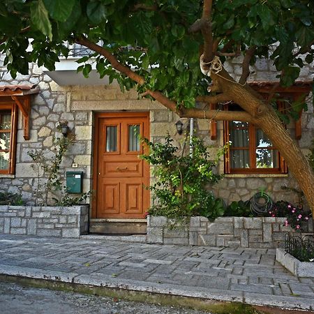 Dimos Suite Αράχωβα Εξωτερικό φωτογραφία